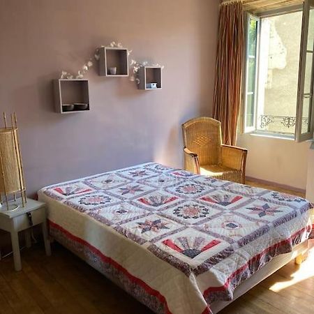 Grand Appartement Tres Clair Pres Centre Ville Argentat Esterno foto