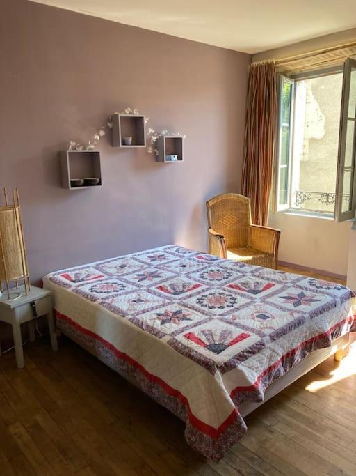 Grand Appartement Tres Clair Pres Centre Ville Argentat Esterno foto