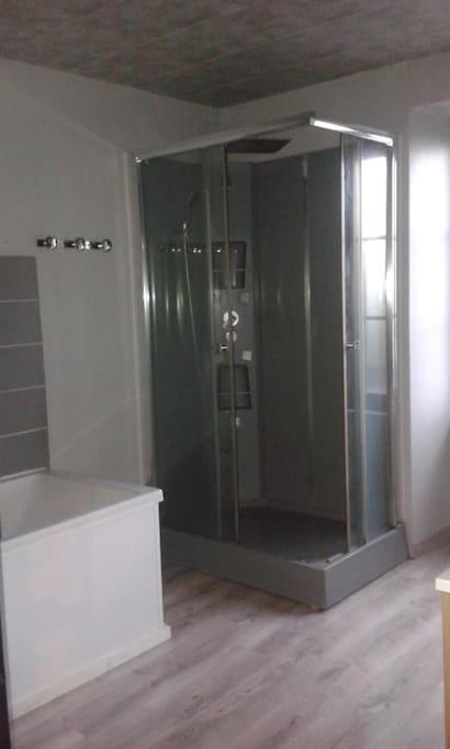 Grand Appartement Tres Clair Pres Centre Ville Argentat Esterno foto